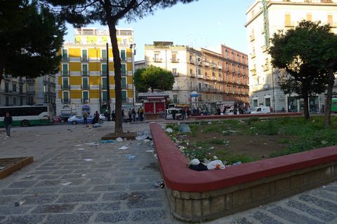 napolihoteru.jpg